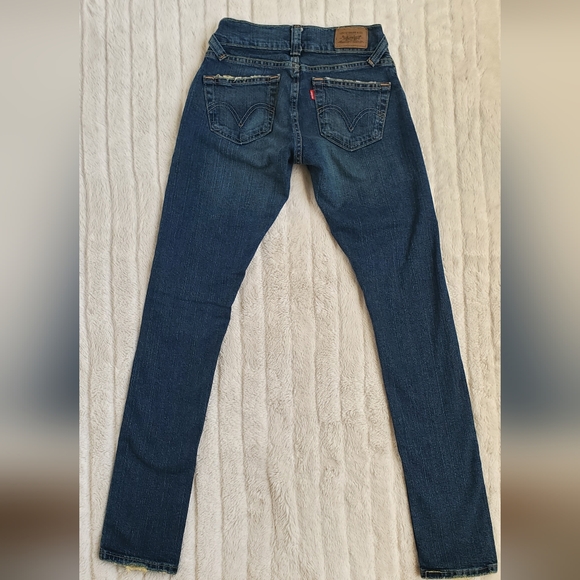 Levi's 504 Slouch Skinny Jeans - Picture 3 of 8